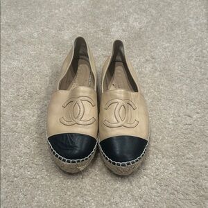 CHANEL Tan and Black Espadrilles